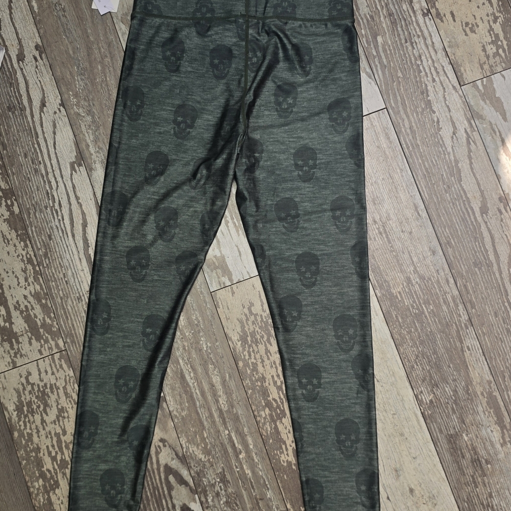 NWT- Terez Skull Star Power Heathered Olive Green Leggings Size Large - Picture 5 of 9